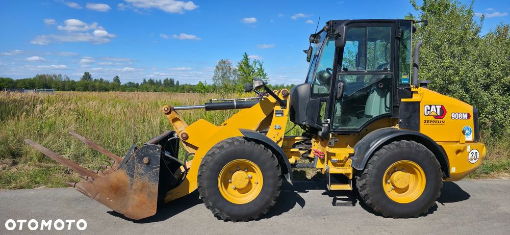Caterpillar 908M /  Cat 906, 907, 908 - 2