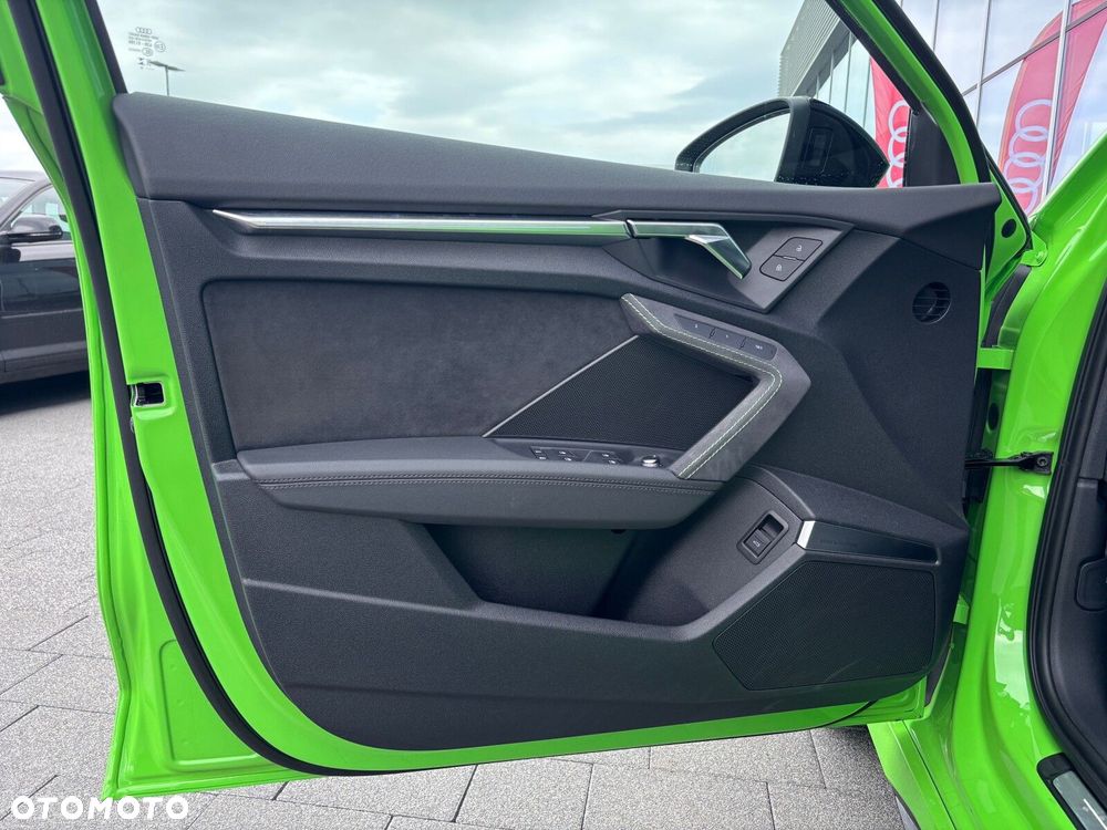 Audi RS3 Sportback - 8
