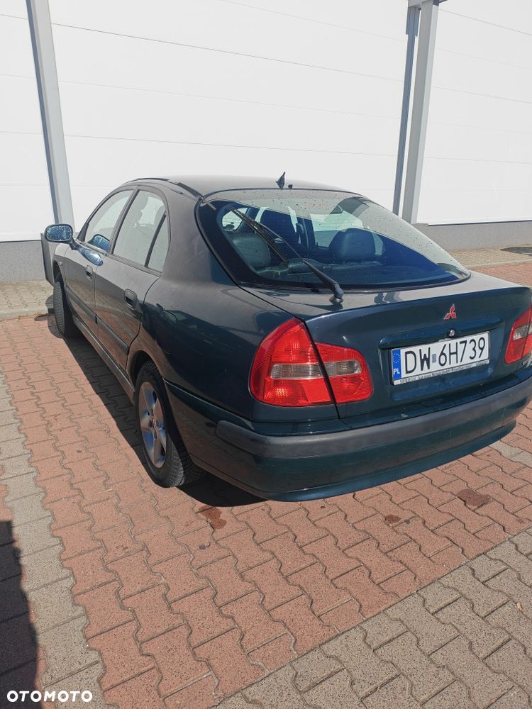 Mitsubishi Carisma - 3