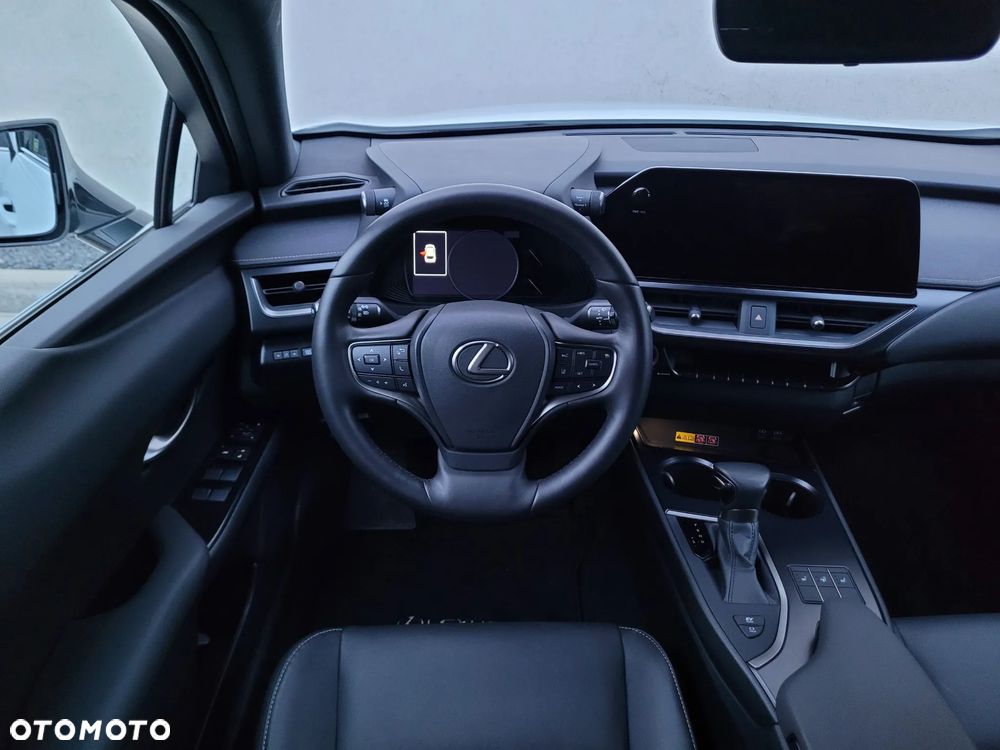 Lexus UX 250h GPF F Sport Design+ 2WD - 15