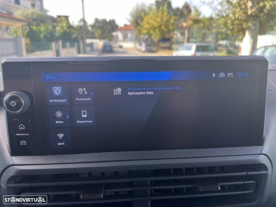 Peugeot e-Expert Cargo M 75KWH - 42