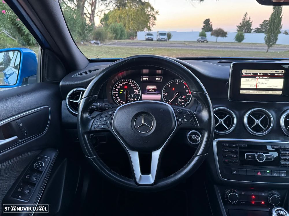 Mercedes-Benz A 180 CDI (BlueEFFICIENCY) Urban - 10