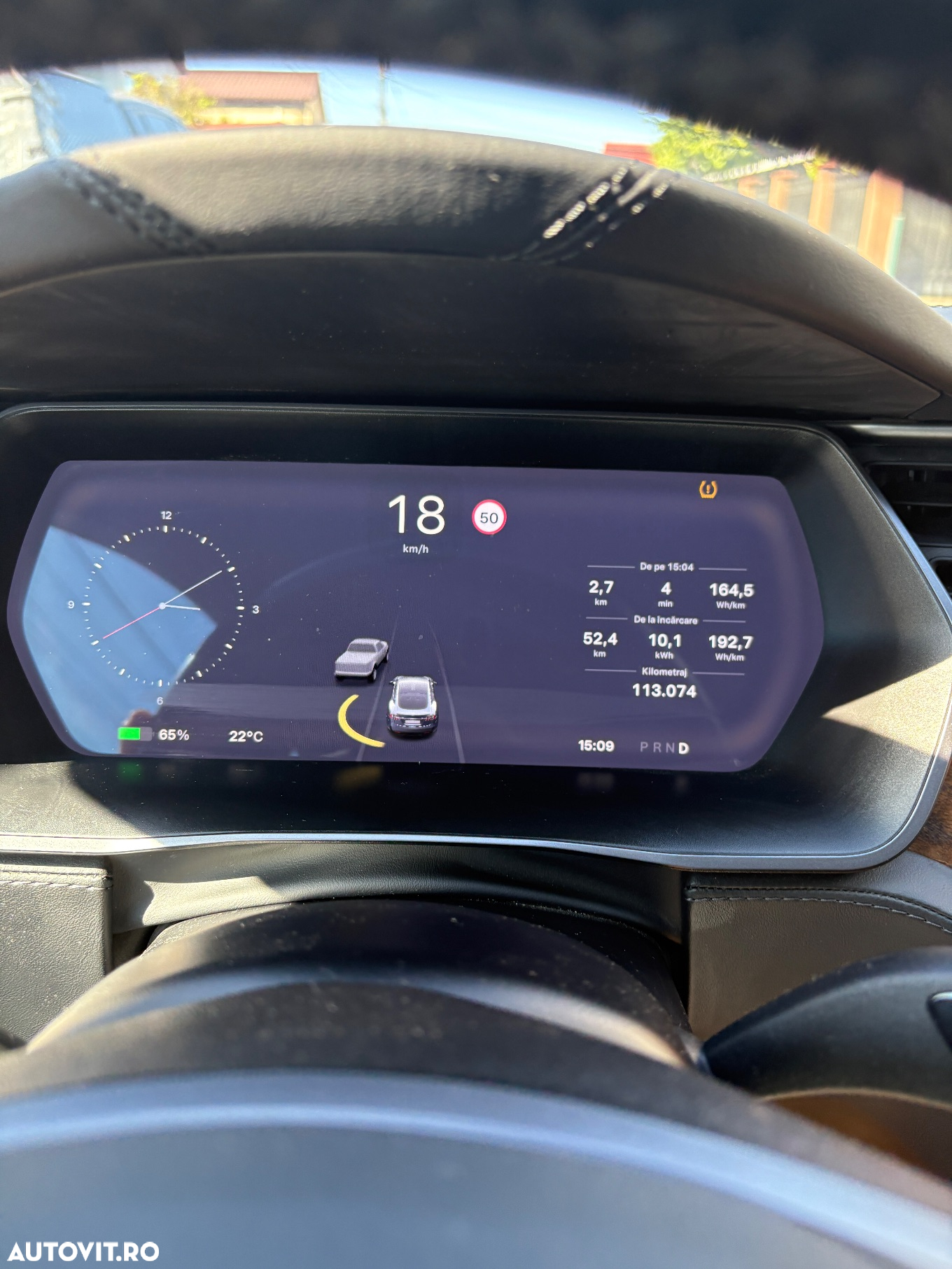 Tesla Model S - 12