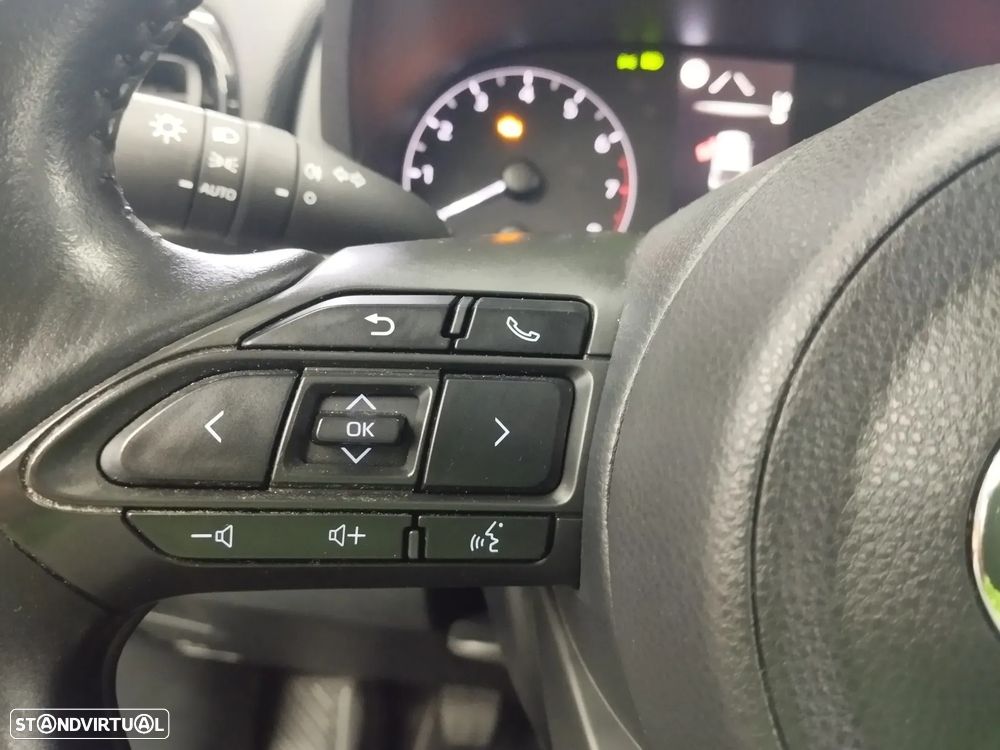 Toyota Yaris 1.0 VVT-i Comfort Plus - 19