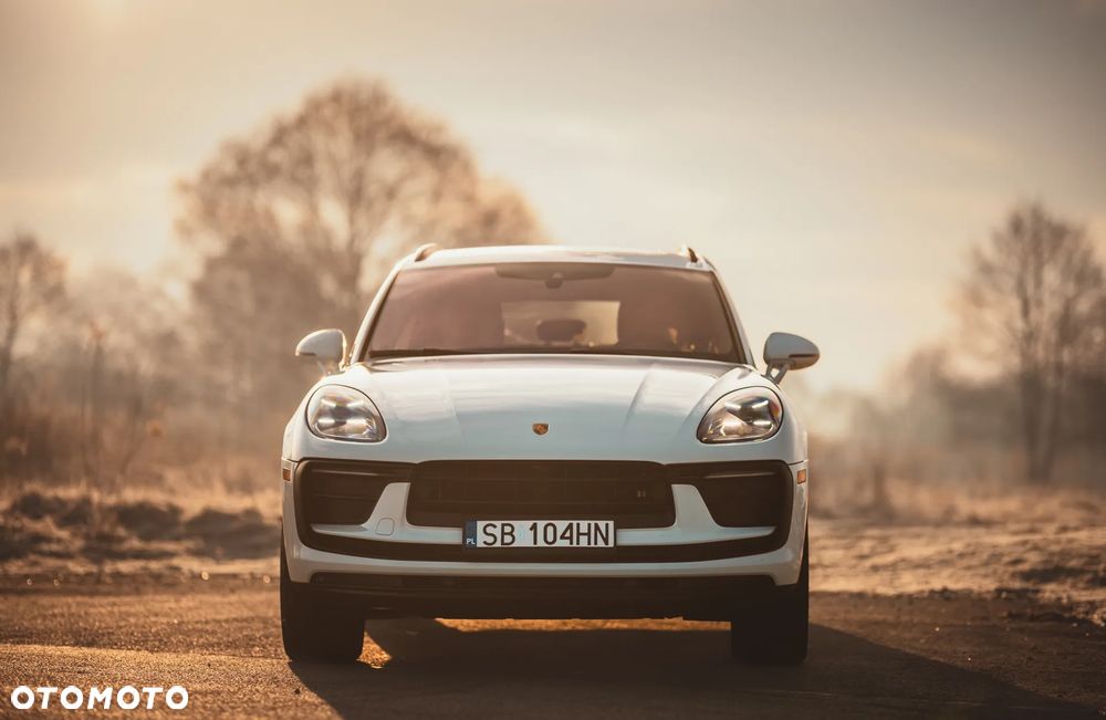 Porsche Macan Standard - 36