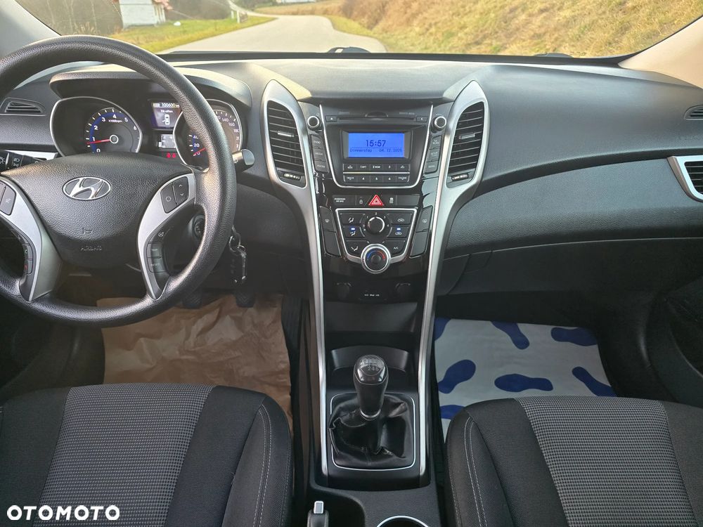 Hyundai i30 1.4 Comfort - 24