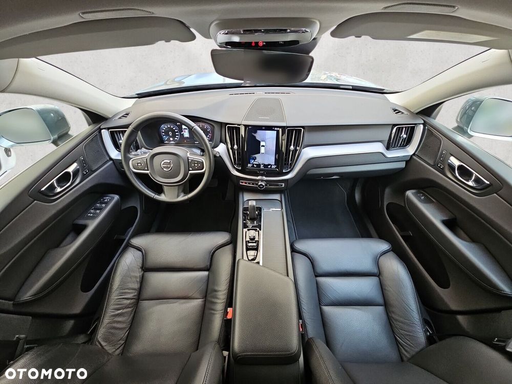 Volvo XC 60 B5 B AWD Momentum Pro - 15