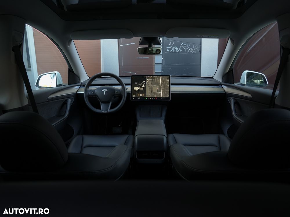 Tesla Model Y 2022 photo 4