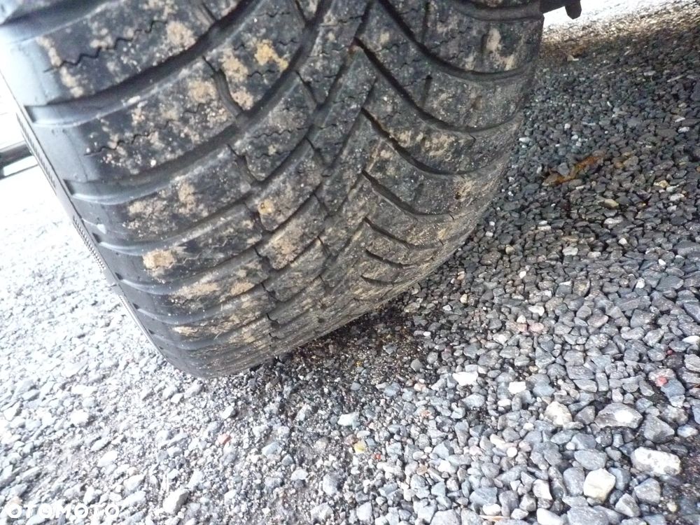 Skoda Superb Combi 2.0 TDI DSG Style - 10