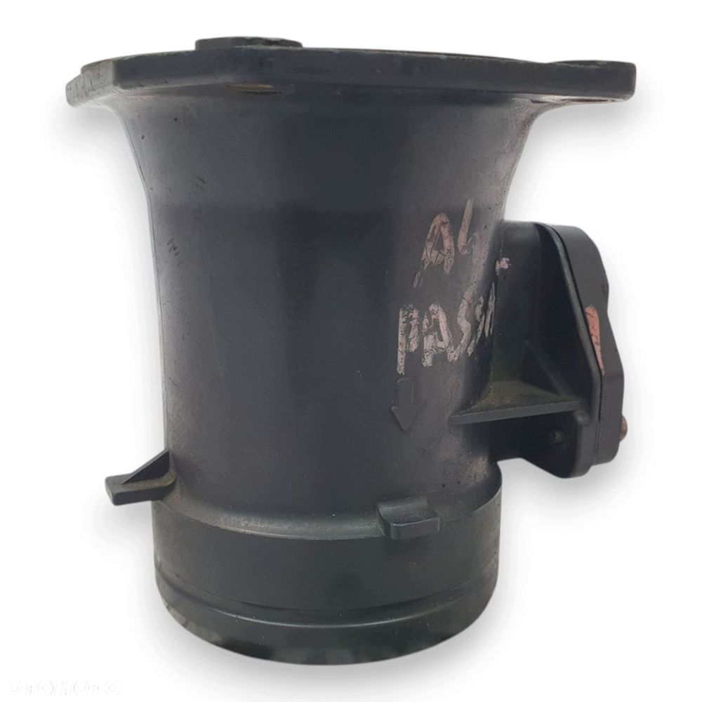 PRZEPŁYWOMIERZ Audi A4 B5 Passat B5 1.8 1.8T 058133471 Hitachi - 8