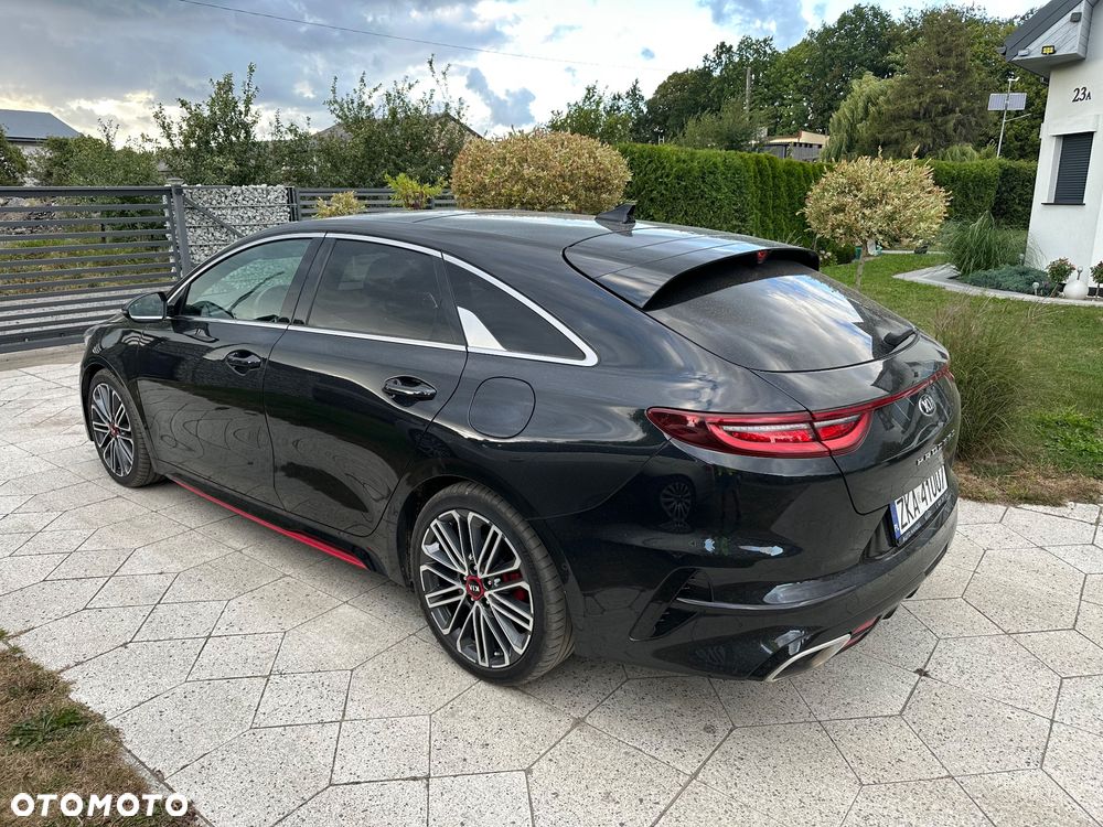 Kia ProCeed - 5