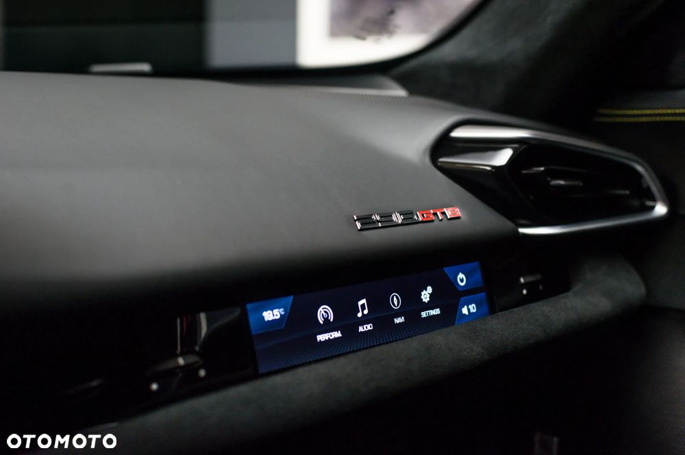 Ferrari 296 GTB - 30