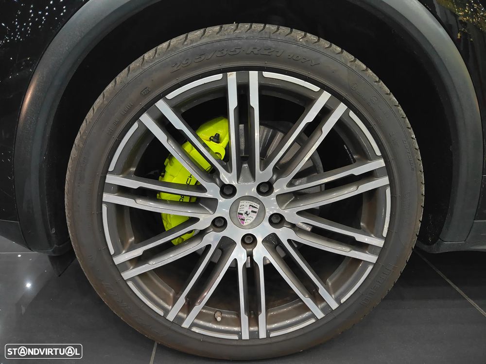 Porsche Cayenne S E-Hybrid Platinum Edition - 6