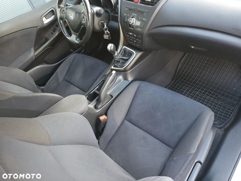 Honda Civic 1.6 i-DTEC Comfort - 27