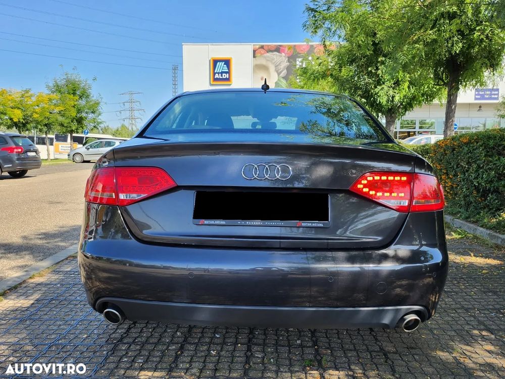Audi A4 2.7 TDI DPF multitronic Attraction - 23