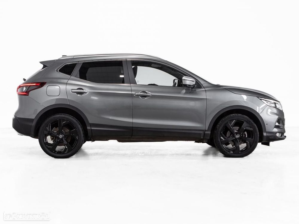 Nissan Qashqai - 2