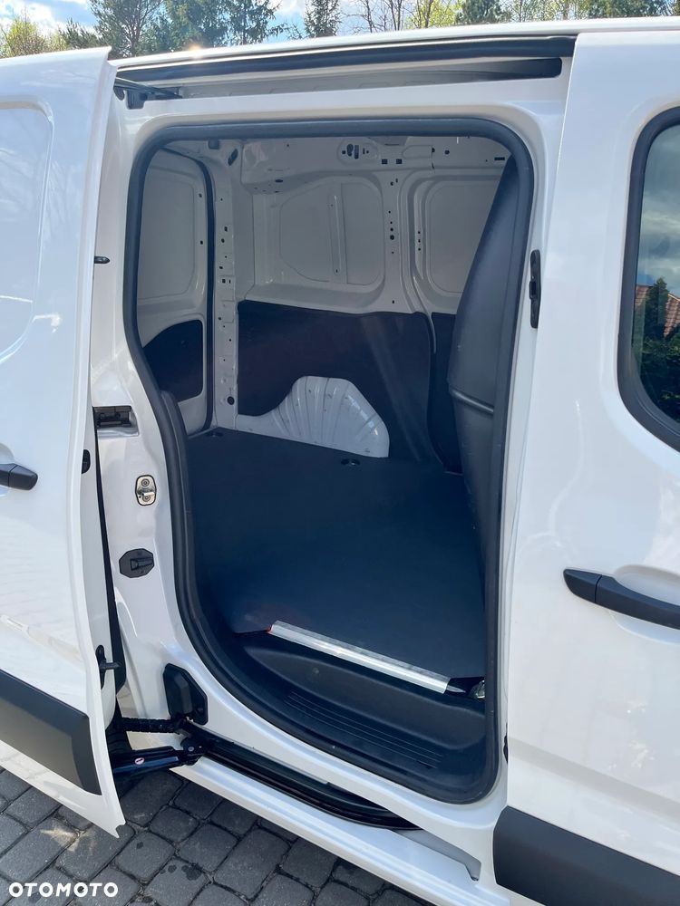 Toyota ProAce Kombi D-4D Medium 2,6t - 7