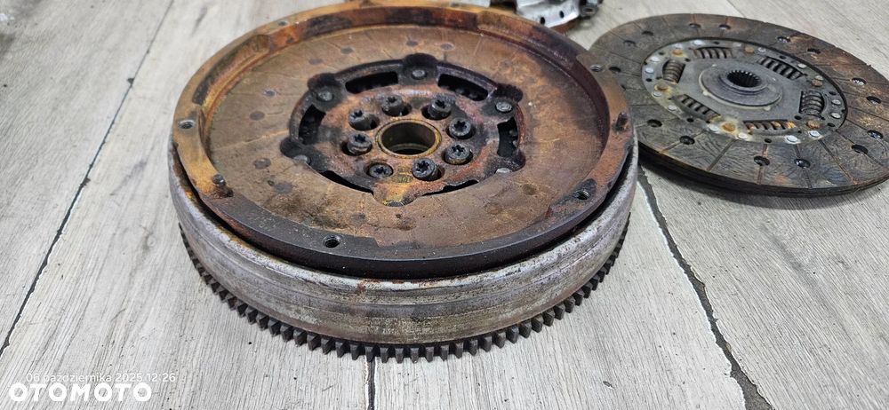 Sprzęgło koło dwumasowe tarcza docisk Ford Mondeo Mk4 2,2 TDCI 129kW 175KM 2008r LUK - 2