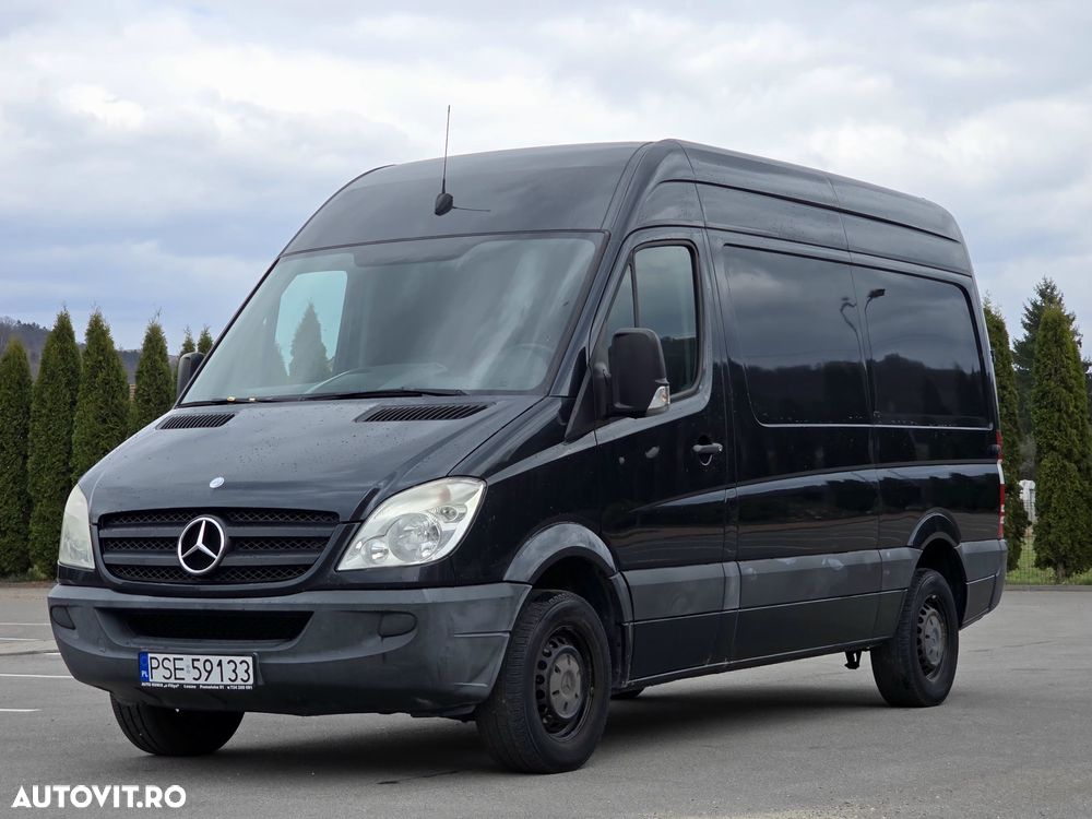 Mercedes-Benz Sprinter - 1