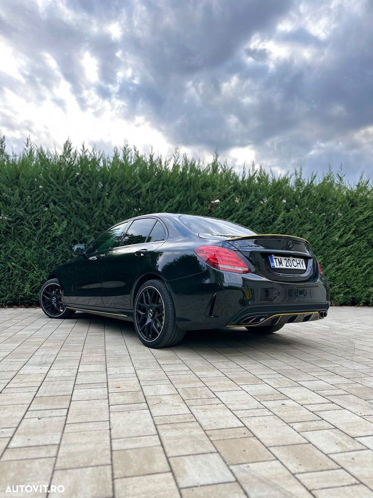 Mercedes-Benz C - 6