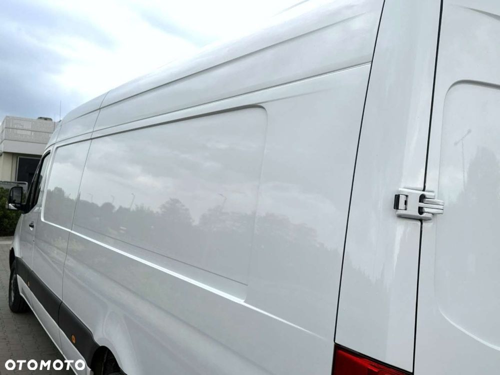 Mercedes-Benz Sprinter - 27