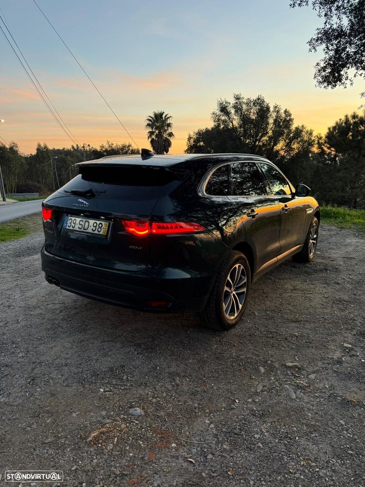 Jaguar F-Pace 2.0 i4D Portfolio - 1