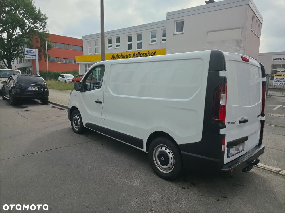 Renault Trafic - 14