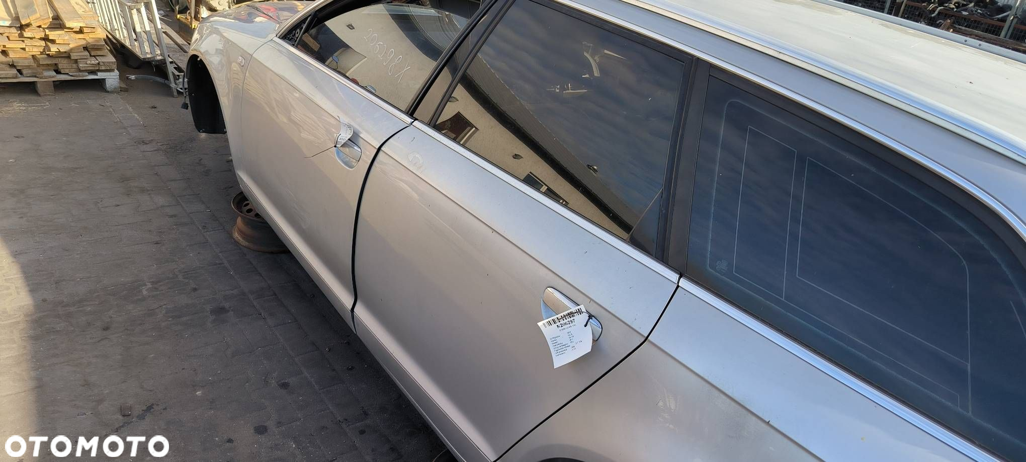 DRZWI LEWE TYŁ AUDI A6 C6 - 2