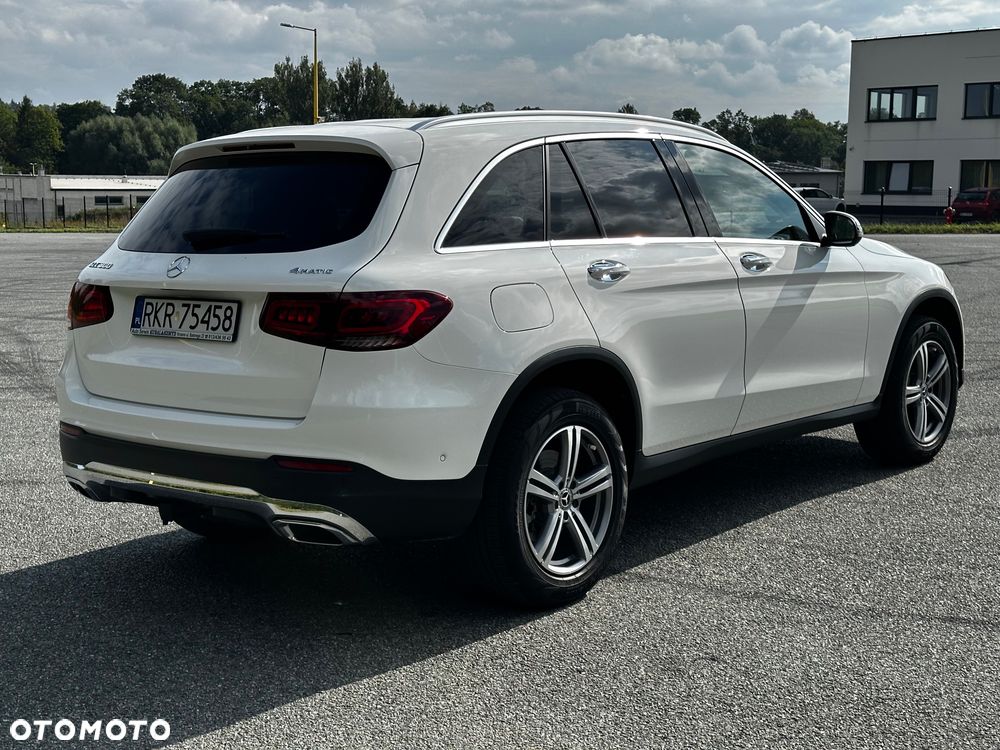Mercedes-Benz GLC 300 4-Matic - 5