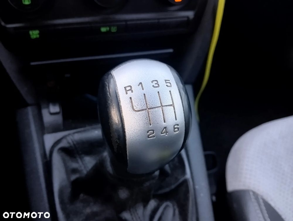 Skoda Octavia 2.0 TSI RS - 23