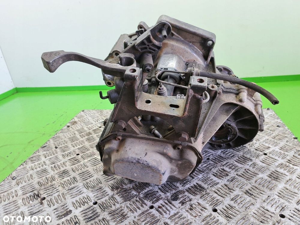 Skrzynia biegów Manualna Skoda Fabia II 2007-2014 1,4 TDI SEAT IBIZA IV - 2
