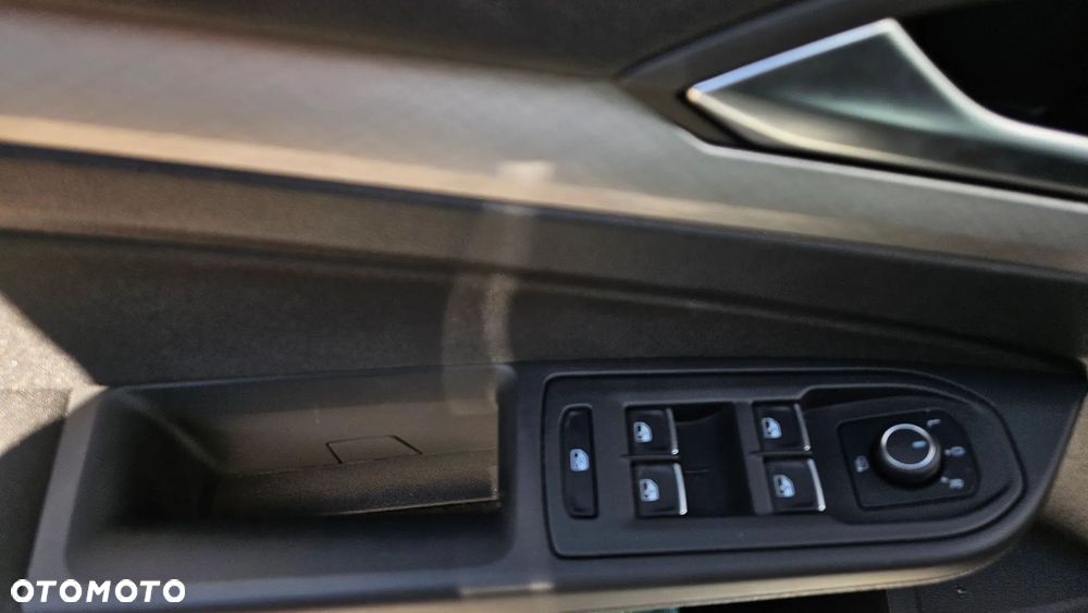Volkswagen Golf 1.0 TSI Active - 22