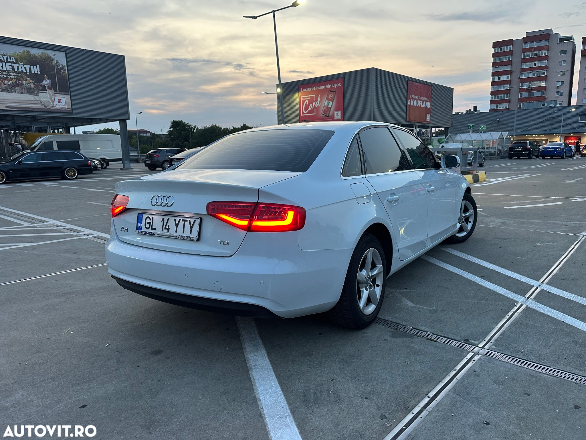 Audi A4 2.0 TDI B8 Multitronic - 4
