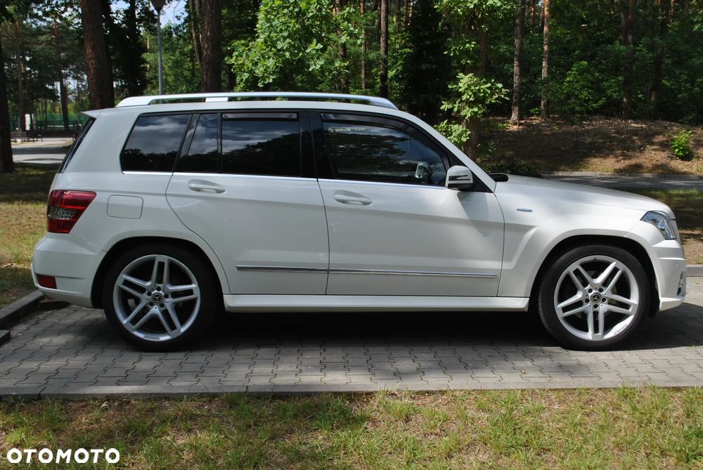 Mercedes-Benz GLK 220 CDI DPF 4Matic BlueEFFICIENCY 7G-TRONIC - 5