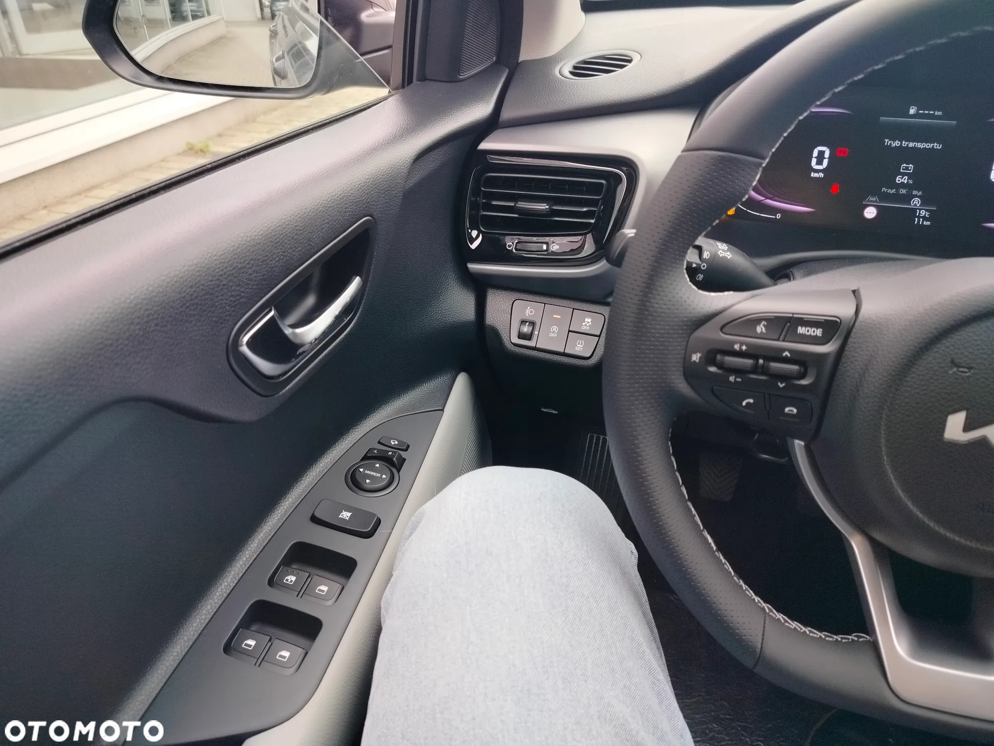 Kia Stonic 1.2 L - 10