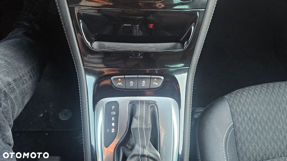 Opel Astra 1.4 Turbo Start/Stop Automatik Active - 32