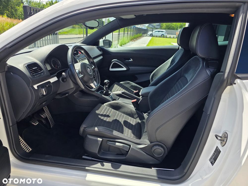 Volkswagen Scirocco 2.0 TSI - 10