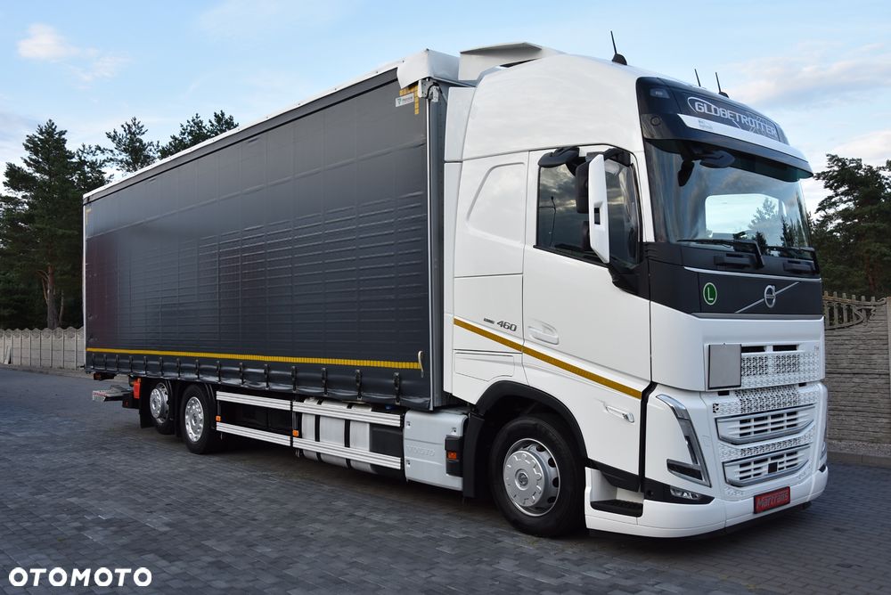 Volvo FH 460 EURO 6 / KABINA XL / FIRANA 9,5 M / NAVI / SOLARY / KLIMA POSTOJOWA / KAMERY / CAŁY NA PODUSZKACH / WINDA DHOLLANDIA / ZABUDOWA REDOS / 24 PALETY / AUTOMAT / SALON POLSKA / SERWIS ASO VOLVO / STAN IDEALNY !! - 4