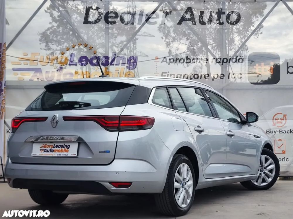 Renault Megane E-TECH Plug-in 160 BUSINESS EDITION - 6