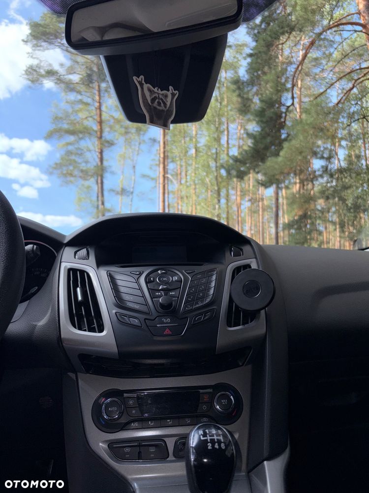 Ford Focus 1.6 EcoBoost Edition - 8