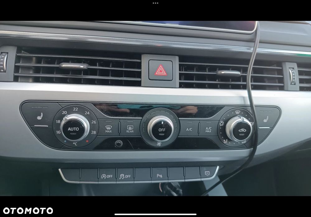 Audi A4 Avant 2.0 TDI S tronic - 10