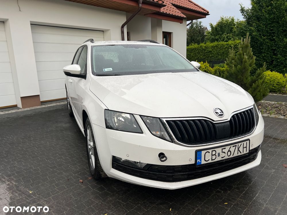 Skoda Octavia 1.6 TDI SCR Ambition - 3
