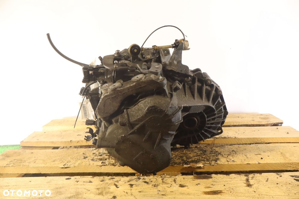 SKRZYNIA 6 BIEGOWA INSIGNIA A LIFT 2.0CDTI OPEL C - 2