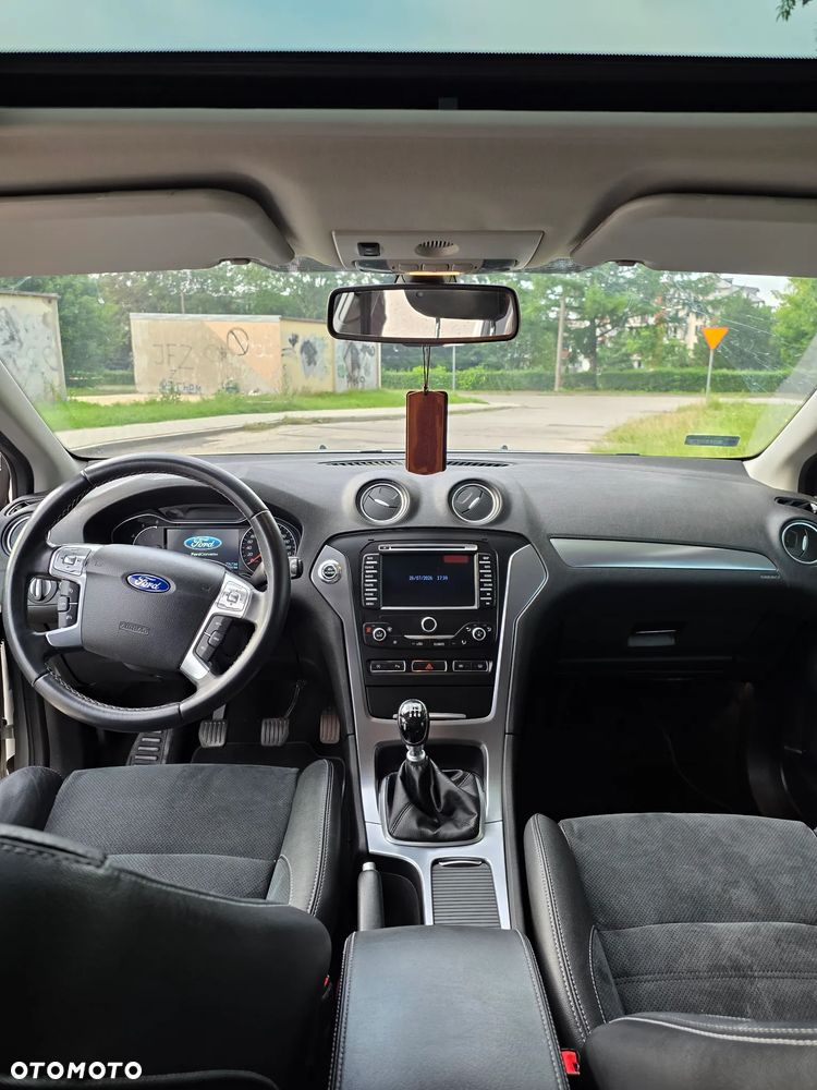 Ford Mondeo 1.6 TDCi Titanium - 9