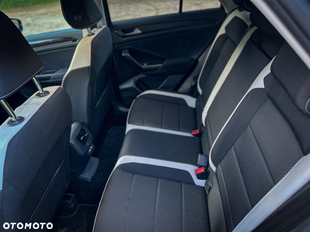 Volkswagen T-Roc 1.5 TSI ACT Premium - 11