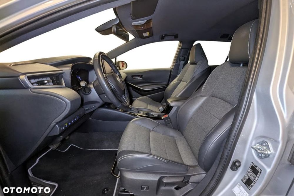 Toyota Corolla - 9