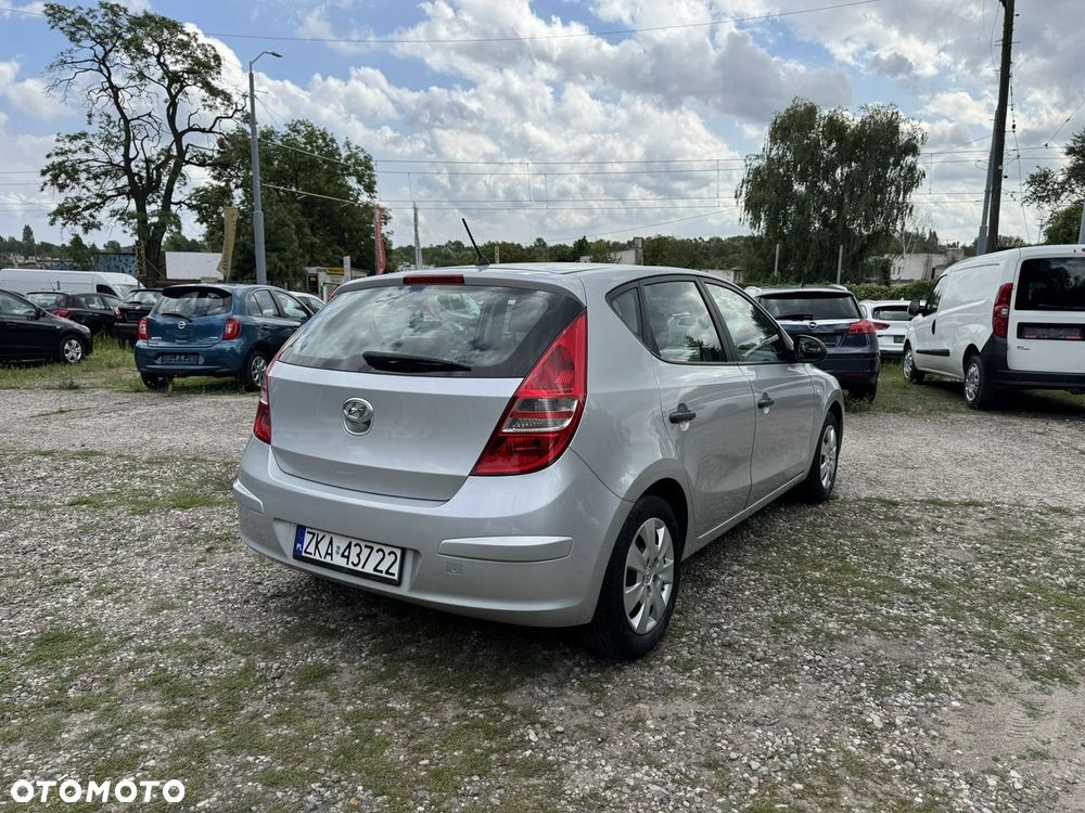 Hyundai i30 - 30