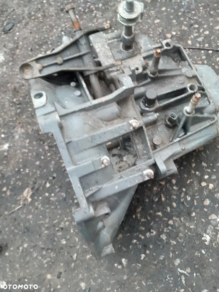 Skrzynia biegów Fiat Ducato 2.8 JTD 04r 20UM05 - 3