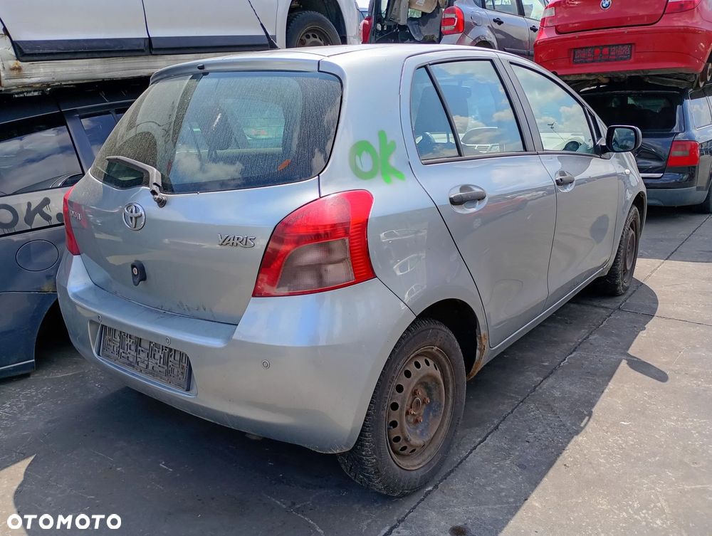TOYOTA YARIS II 05-09 2SZ-FE 1.3 16V OSLONA PRZECIWSŁONECZNA PRAWA LEWA DASZEK SŁONECZNIK - 13