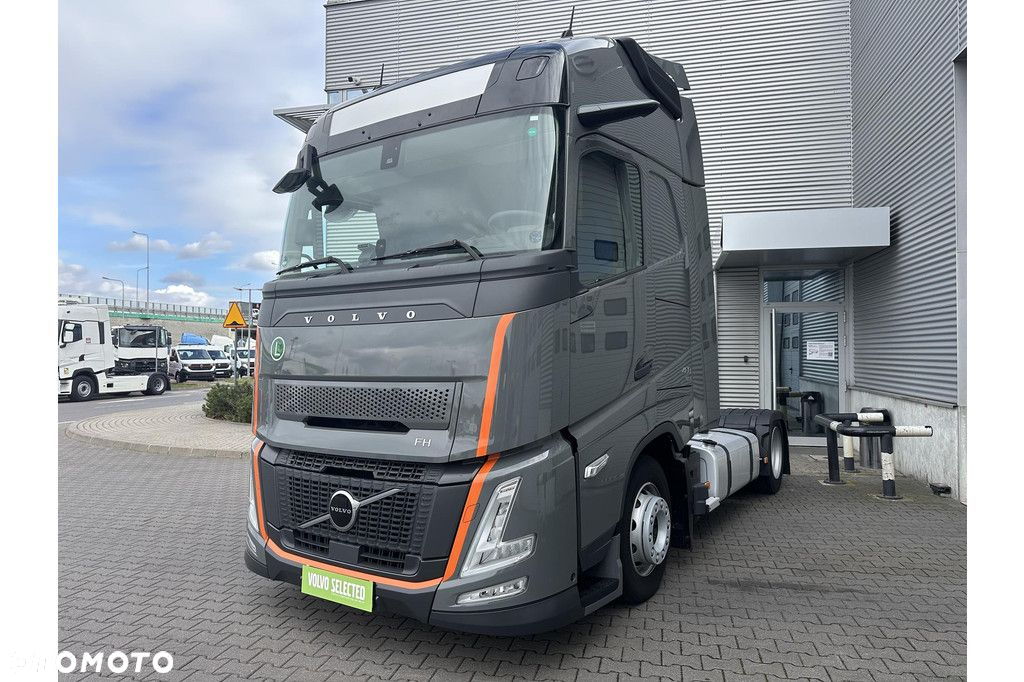 Volvo 2024 FH 4x2 XLOW 460 I-Save Globetrotter XL!!! - 2